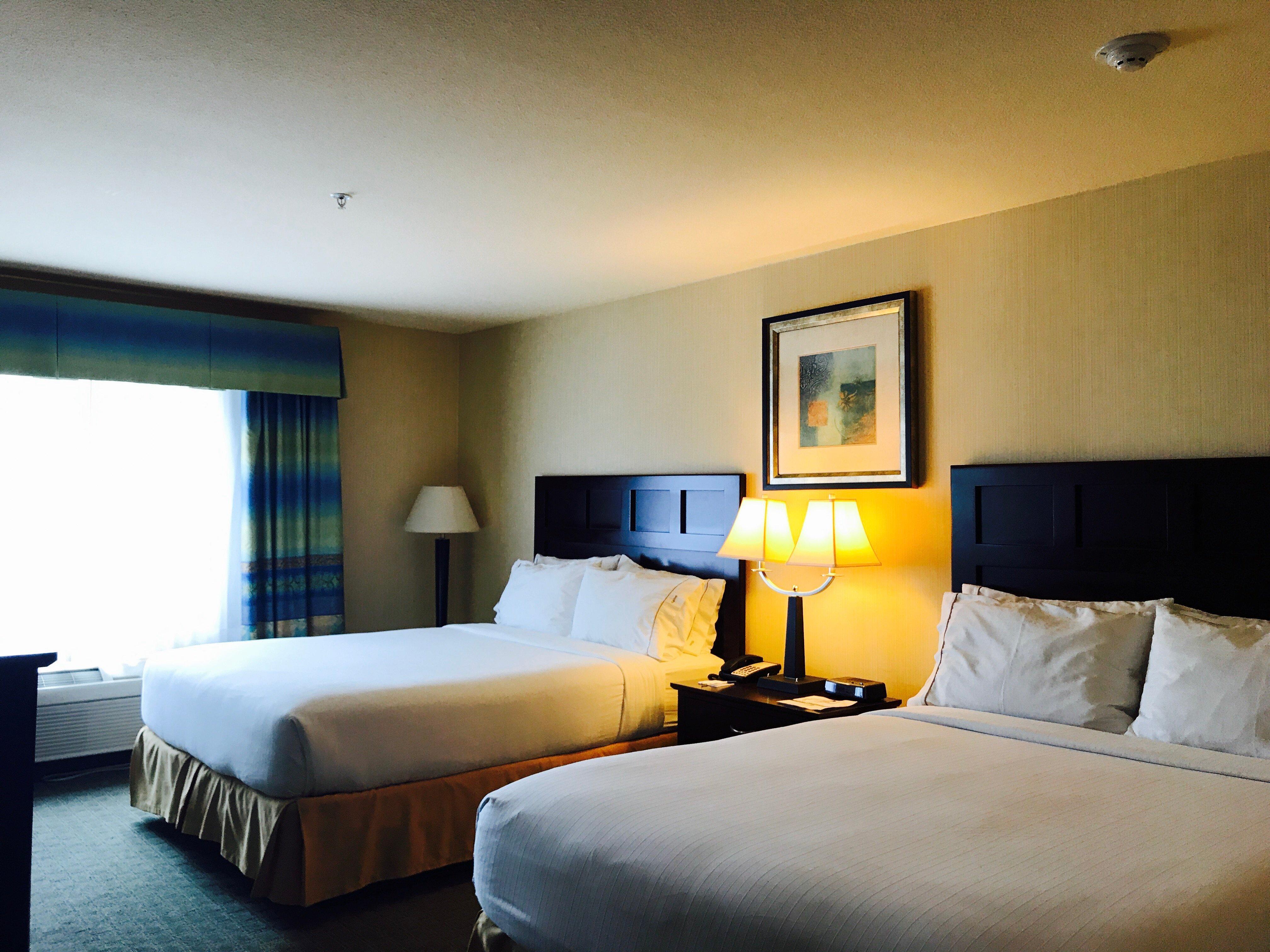 Holiday Inn Express Fort Bragg By Ihg Buitenkant foto