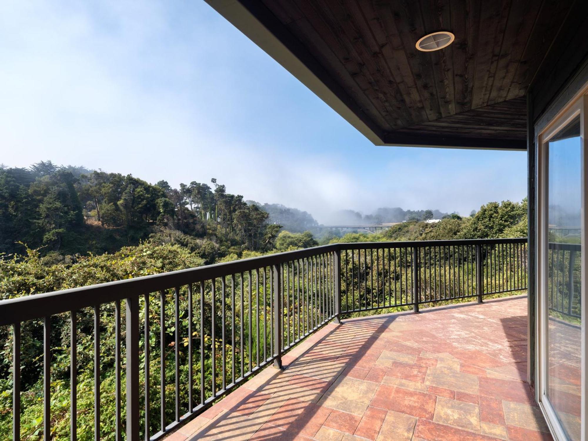 Holiday Inn Express Fort Bragg By Ihg Buitenkant foto